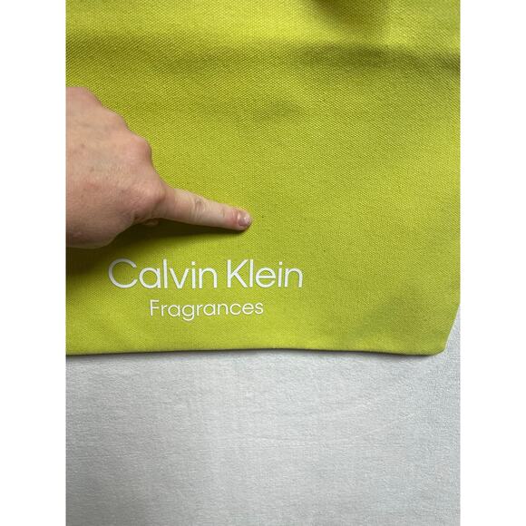 Calvin Klein canvas tote new with tag lime green - Picture 3 of 5